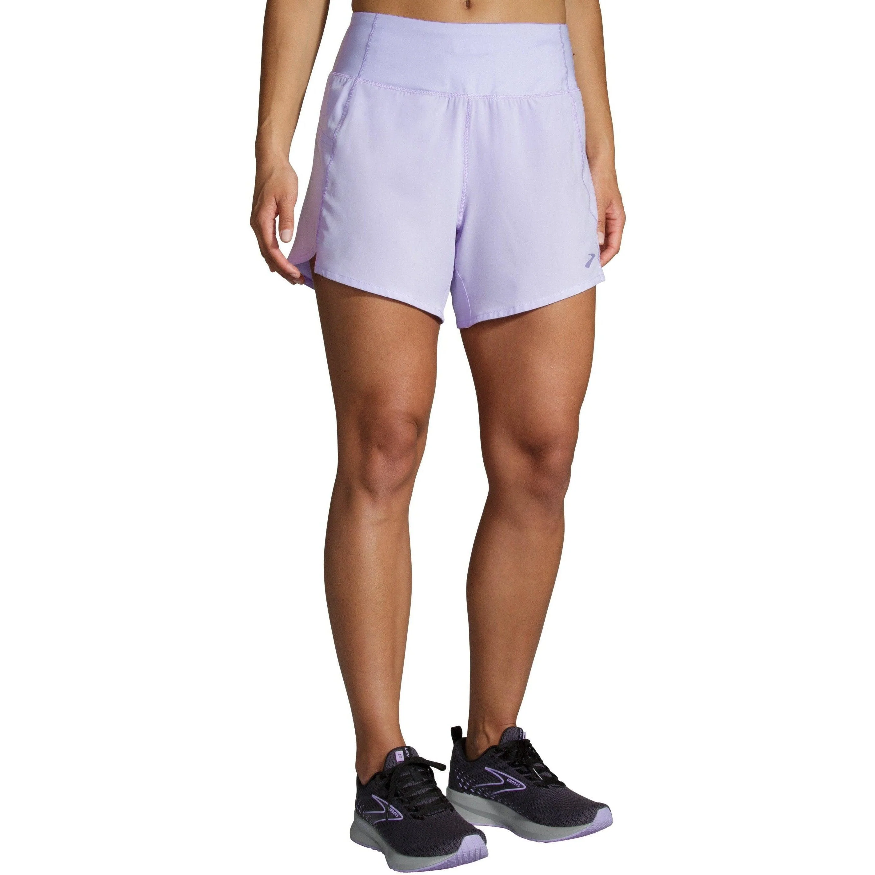 Women's Brooks Chaser 5" Short - Image 3