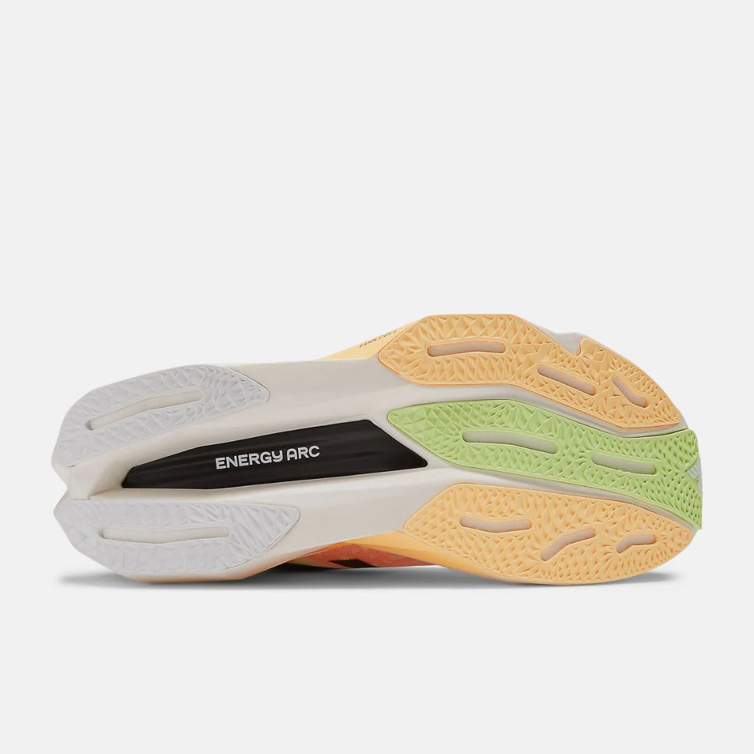 Women's New Balance FuelCell SuperComp Elite v4 - Image 4