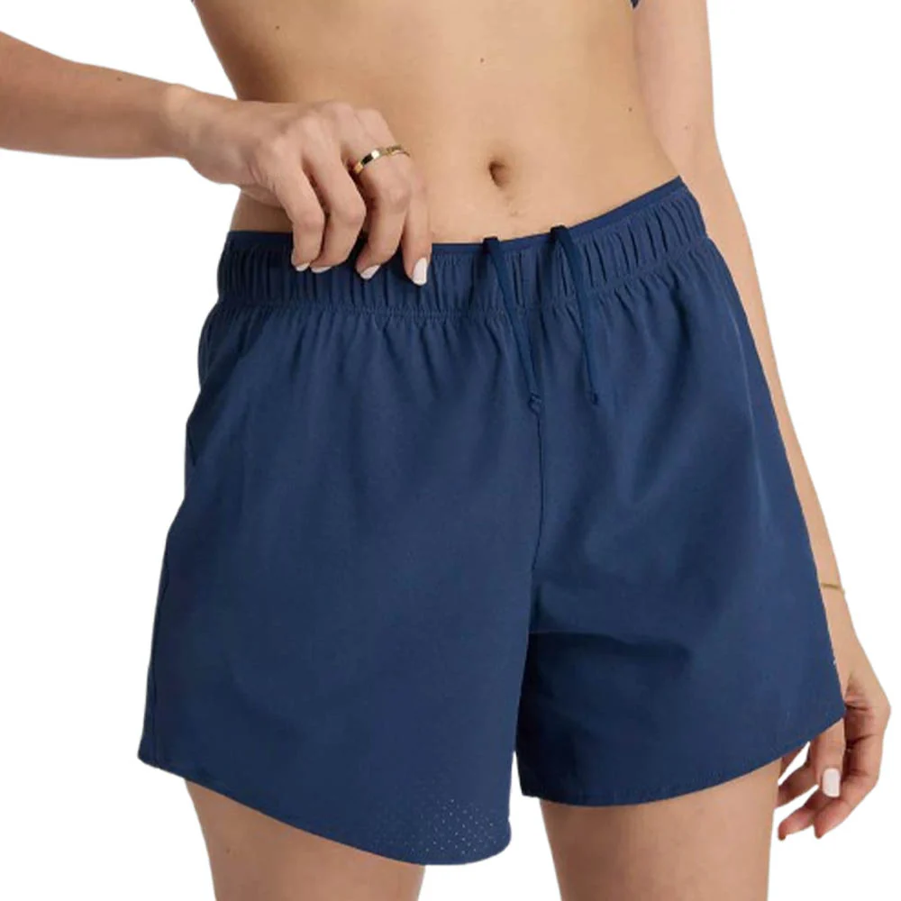 Women's New Balance RC Seamless Short 5 Inch - Image 2