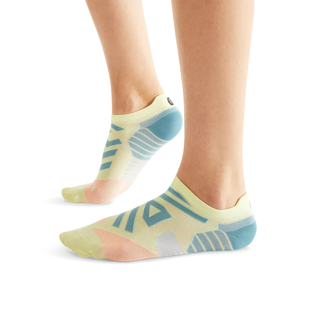 Women's On Performance Low Sock - Image 3