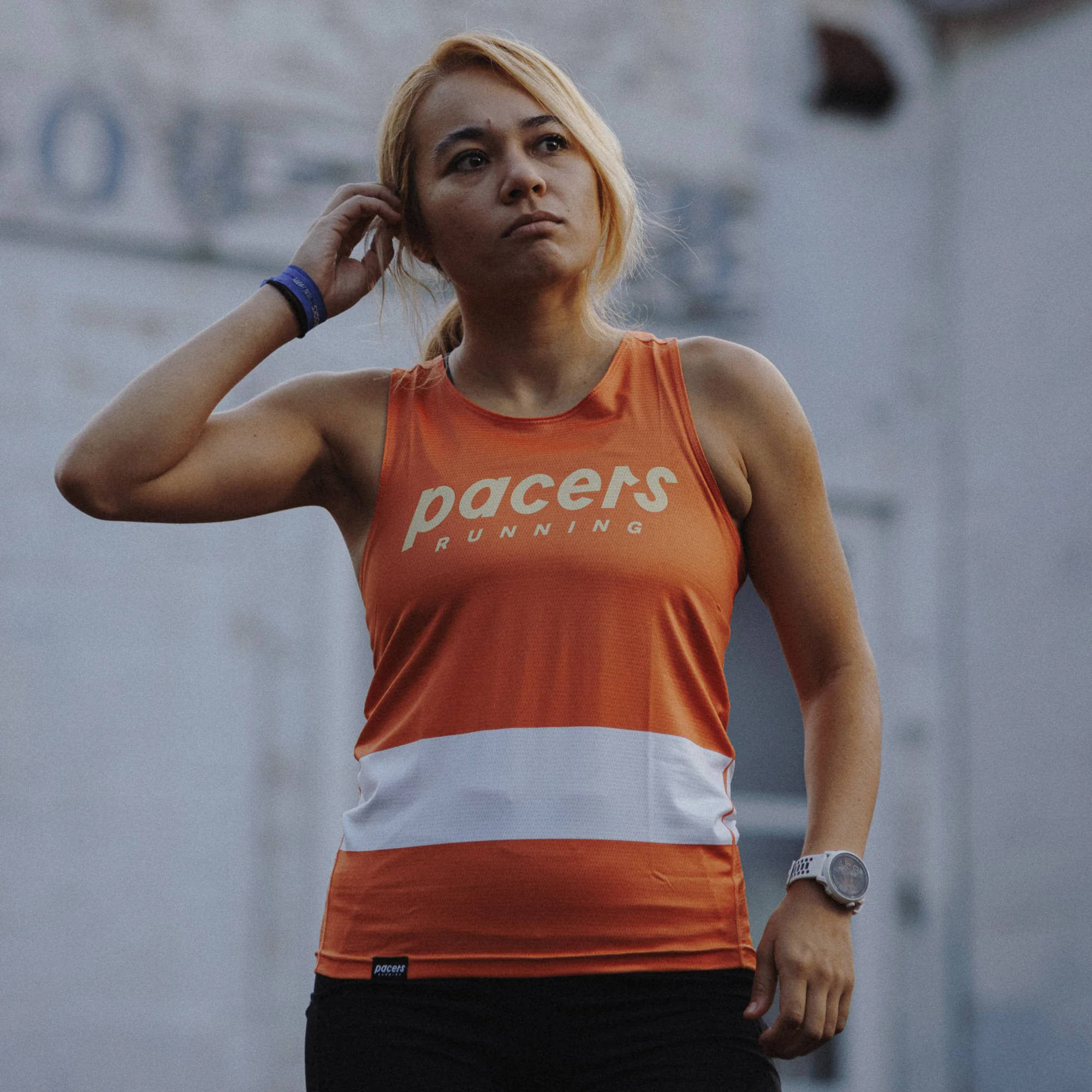 2:02 Women's Sunset Singlet - Image 3